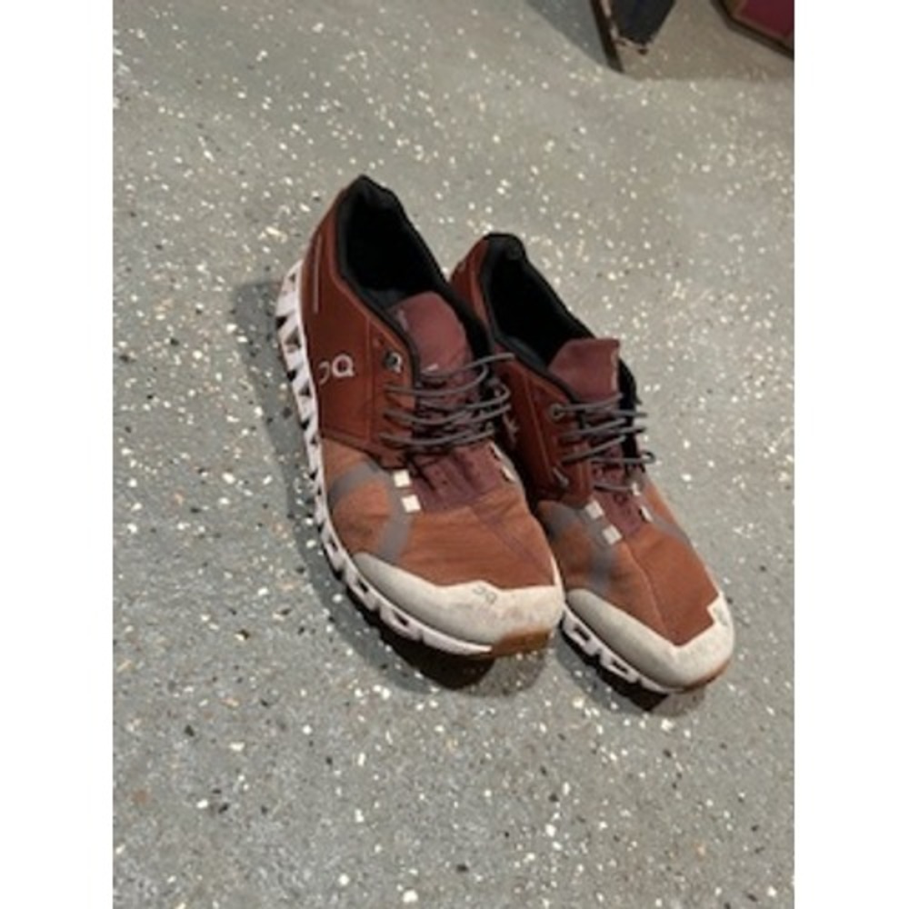 On Running Cloud Swiss Engineering Men's Brown Running Shoes Size US 9.5